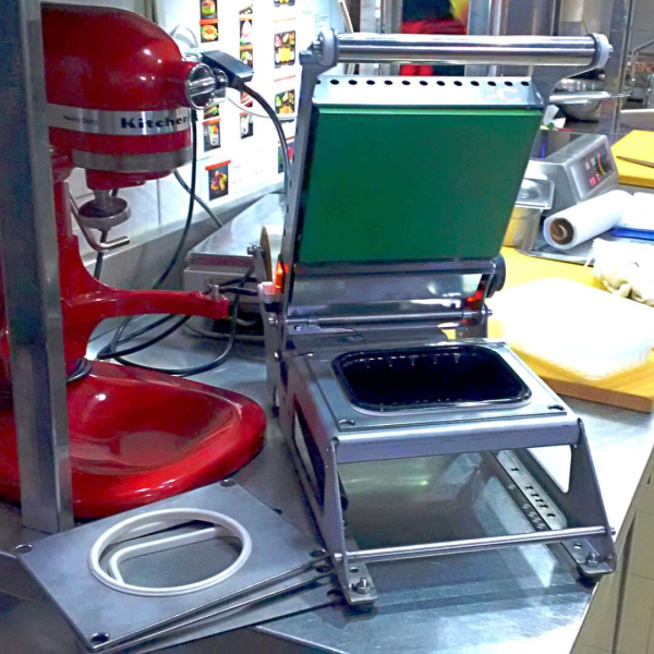 аппарат для запайки лотков ручной VASSILII compact купить в Москве по цене от производителя